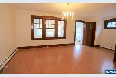 20 Woodland Avenue, Nutley, NJ 07110 - Photo 6