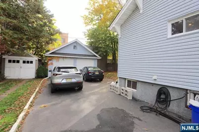 20 Woodland Avenue, Nutley, NJ 07110 - Photo 32