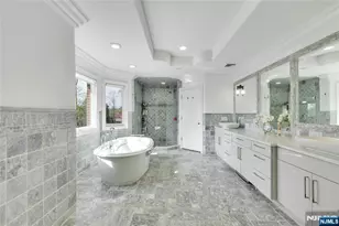1115 Briar Way, Fort Lee, NJ 07024 - Photo 20