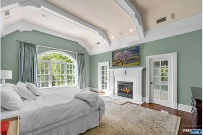 268 Woodside Avenue, Franklin Lakes, NJ 07417 - Photo 24