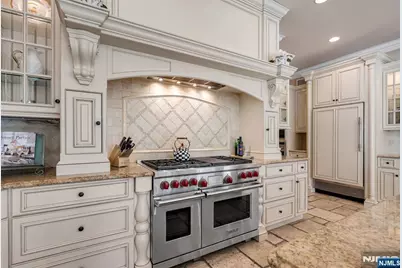 268 Woodside Avenue, Franklin Lakes, NJ 07417 - Photo 18