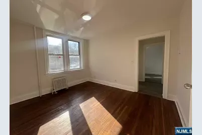 197 Lafayette Place C3 #C3, Englewood, NJ 07631 - Photo 4