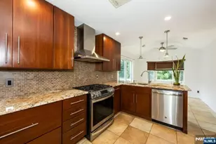 3 Antrim Rd, Montvale, NJ 07645 - Photo 4