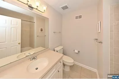 32 Rosewood Court 32 #32, Haledon, NJ 07508 - Photo 20