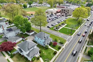 312 Rochelle Ave, Rochelle Park Township, NJ 07662 - Photo 2