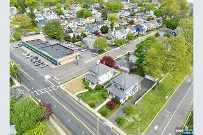 312 Rochelle Avenue, Rochelle Park Township, NJ 07662 - Photo 18