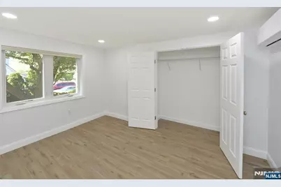 385 Goffle Road 1st Floor #1st Floor, Ridgewood, NJ 07450 - Photo 12