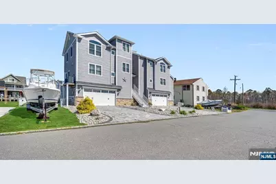 6 Capstan Road, Ocean Gate, NJ 08758 - Photo 2