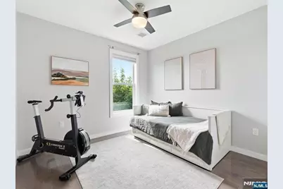 302 Palisade Avenue 404 #404, Jersey City, NJ 07307 - Photo 10