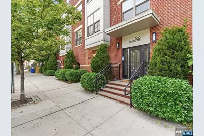 302 Palisade Avenue 404 #404, Jersey City, NJ 07307 - Photo 30