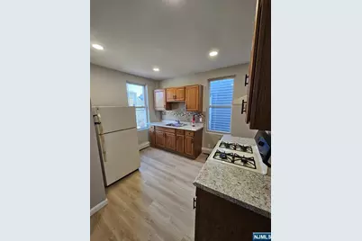 231 Clark Place, Elizabeth, NJ 07206 - Photo 14