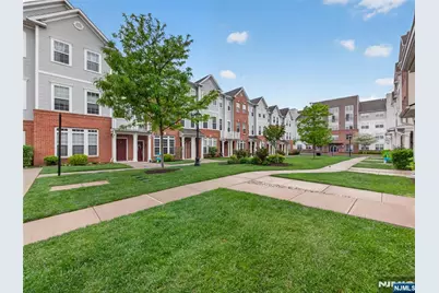 1 Veterans Drive, Wood Ridge, NJ 07075 - Photo 4