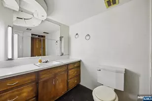 82 Seminary St, Bergenfield, NJ 07621 - Photo 22