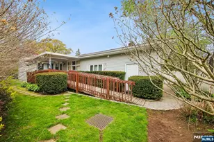82 Seminary St, Bergenfield, NJ 07621 - Photo 26