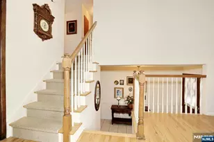222 Merritt Dr, Oradell, NJ 07649 - Photo 8