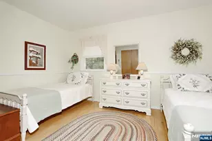 222 Merritt Dr, Oradell, NJ 07649 - Photo 26