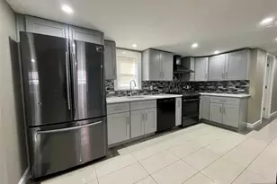 310 Central Blvd, Palisades Park, NJ 07650 - Photo 8
