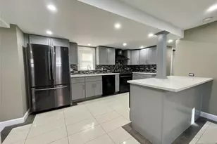 310 Central Blvd, Palisades Park, NJ 07650 - Photo 10
