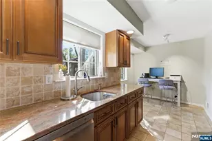 3711 Mark Twain Way, Mahwah, NJ 07430 - Photo 16