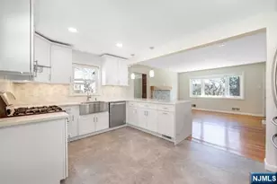 262 James St, Bogota, NJ 07603 - Photo 6