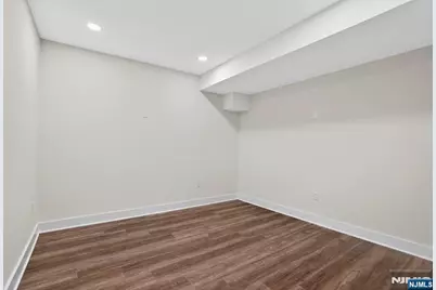81 Ridge Drive, Livingston, NJ 07039 - Photo 14