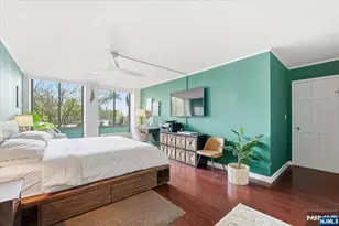 300 Winston Dr L5, Cliffside Park, NJ 07010 - Photo 10