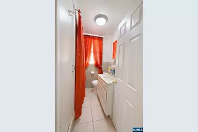 19 Burgess Place 2 #2, Passaic, NJ 07055 - Photo 20