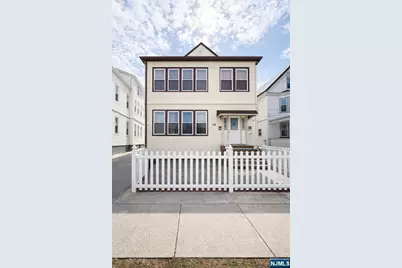 19 Burgess Place 2 #2, Passaic, NJ 07055 - Photo 1