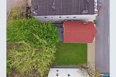 580 Hunterdon Street, Newark, NJ 07108 - Photo 24
