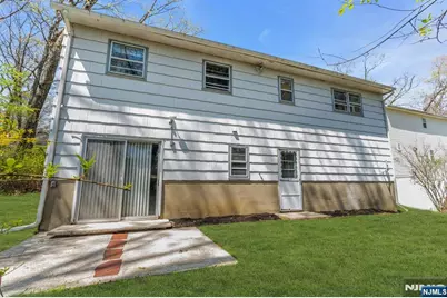 307 Santa Fe Trail, Hopatcong, NJ 07843 - Photo 30