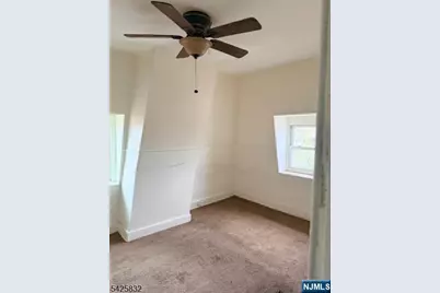 38 Emmet Street, Newark, NJ 07114 - Photo 8