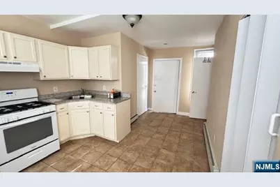 321 John Street Rear #Rear, Harrison, NJ 07029 - Photo 14