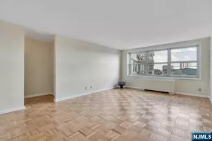2000 Linwood Ave 7N, Fort Lee, NJ 07024 - Photo 4