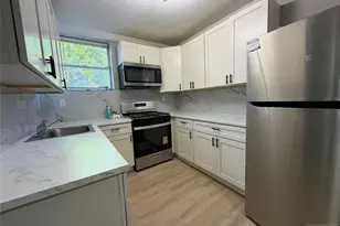 9066 Palisade Plaza, Cliffside Park, NJ 07010 - Photo 10