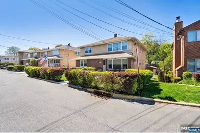 2453 1st Street, Fort Lee, NJ 07024 - Photo 46