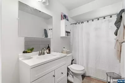 2453 1st Street, Fort Lee, NJ 07024 - Photo 34