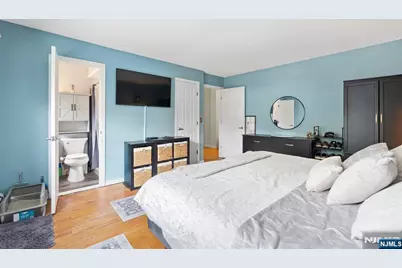 2453 1st Street, Fort Lee, NJ 07024 - Photo 18