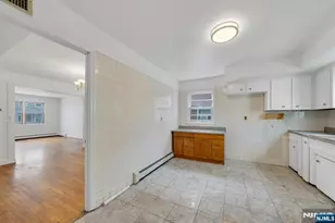 183 Devon St, Kearny, NJ 07032 - Photo 12