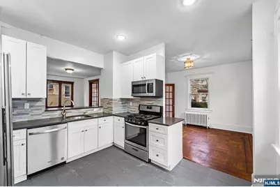 1614 Center Avenue, Fort Lee, NJ 07024 - Photo 4