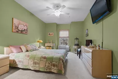 2 Richmond Road 306 #306, West Milford, NJ 07480 - Photo 16