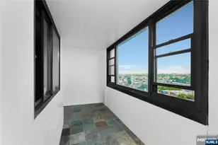 250 Gorge 21E, Cliffside Park, NJ 07010 - Photo 16