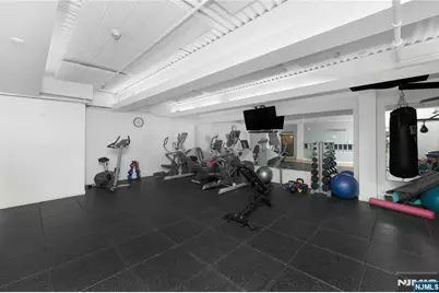 250 Gorge 21E #21E, Cliffside Park, NJ 07010 - Photo 44
