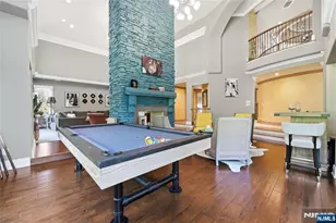 305 Blauvelt Ct, Paramus, NJ 07652 - Photo 22