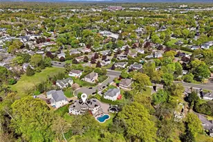 305 Blauvelt Ct, Paramus, NJ 07652 - Photo 48