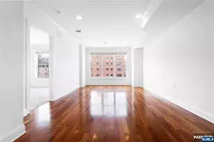 54 Polifly Road 311, Hackensack, NJ 07601 - Photo 4