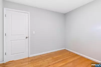 301 N 13th Street, Newark, NJ 07107 - Photo 10