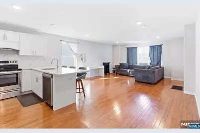 301 N 13th Street, Newark, NJ 07107 - Photo 6