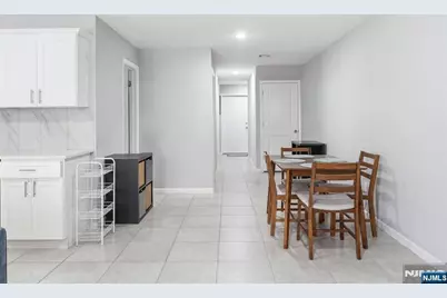 301 N 13th Street, Newark, NJ 07107 - Photo 18