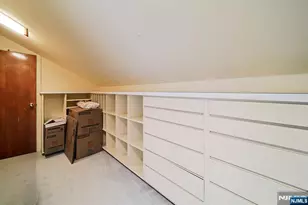 586 Hillside St, Ridgefield, NJ 07657 - Photo 36