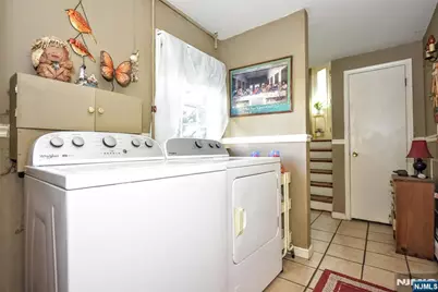 9 Thoma Avenue, Maywood, NJ 07607 - Photo 18